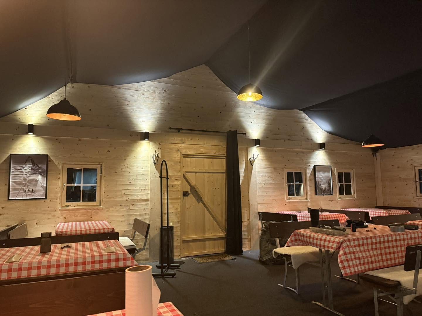 L'intérieur du Chalet MEATBROS